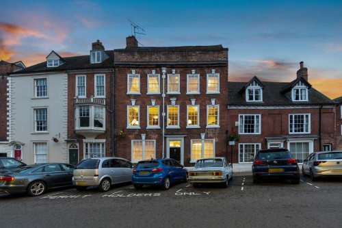 Arrange a viewing for 3 Edgar Street, Worcester, WR1