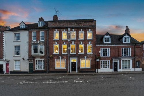 Arrange a viewing for 3 Edgar Street, Worcester, WR1