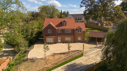 Arrange a viewing for Oak Tree Drive, Newtown, RG20