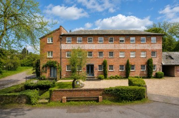 image of The Garden Apartment, Dandridges Mill, 