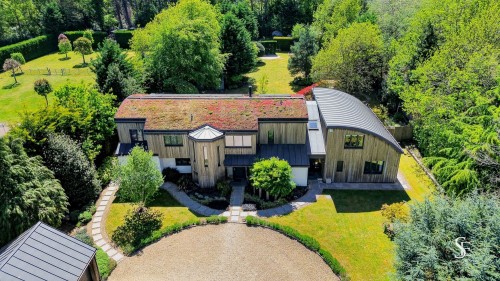 Arrange a viewing for Nine Mile Ride, Finchampstead, RG40