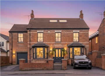 image of 77 London Road, Wokingham