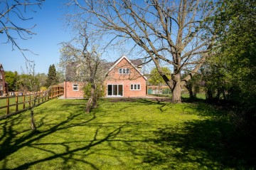 image of The Paddock, Aston-on-Carrant, 