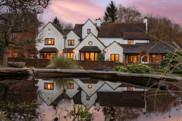 image of Batchworth Heath Farm Cottage, Batchworth Heath