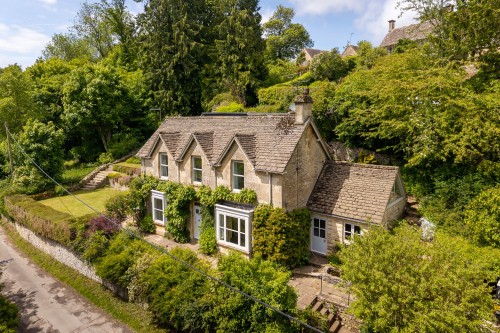 Arrange a viewing for Far Wells Road, Bisley, GL6