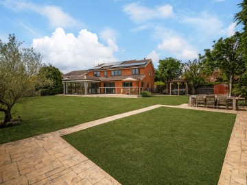 image of Two Hoots, 6 Morlands, East Hanney