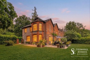 image of 18 Stoke Row Road, Peppard Common