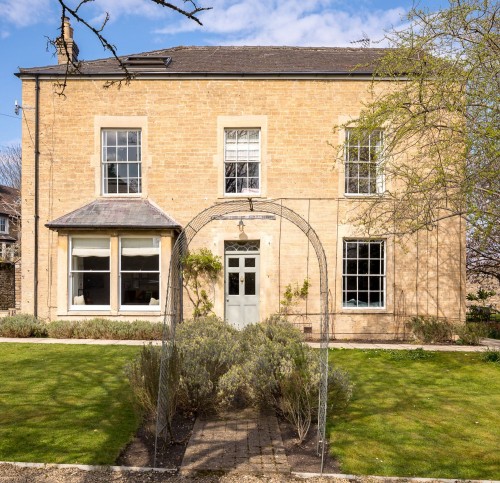 Arrange a viewing for 62 Alexandra Road, Frome, BA11