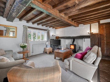 image of Hyde Farm House Abingdon Road, Marcham