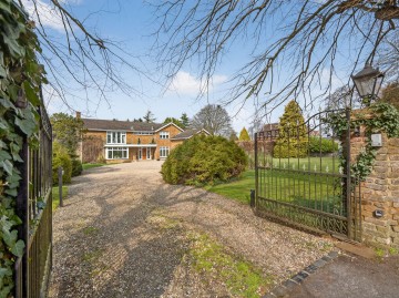 image of Limewood House, Butts Way, Aston Rowant
