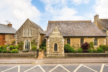 image of Clanfield Old Methodist Church Main Street, Clanfield