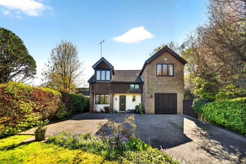 Arrange a viewing for Beacon Road, Ringshall, HP4