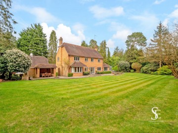 image of Falcon House Kennel Avenue, Ascot